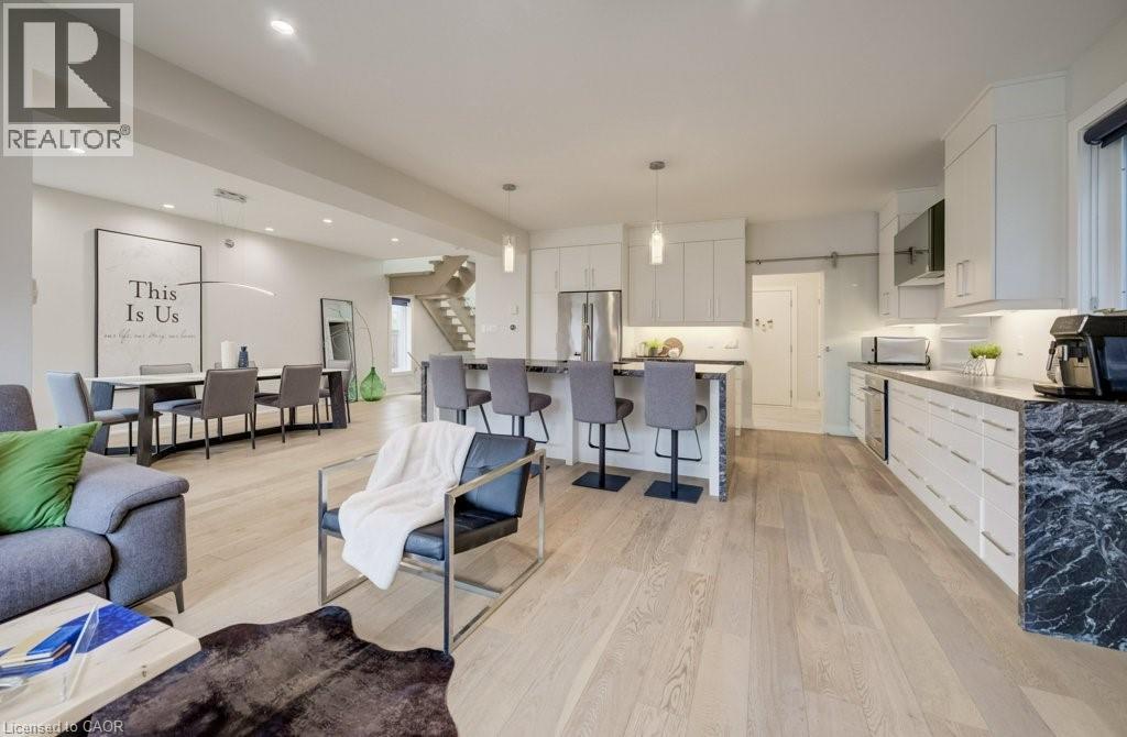 204 Carriage Way, Waterloo, Ontario  N2K 0C6 - Photo 10 - 40803937