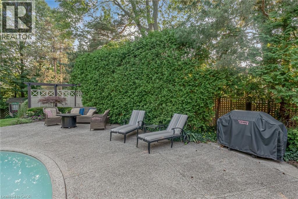 9 Flanders Drive, Waterdown, Ontario  L8B 0G6 - Photo 46 - 40812786