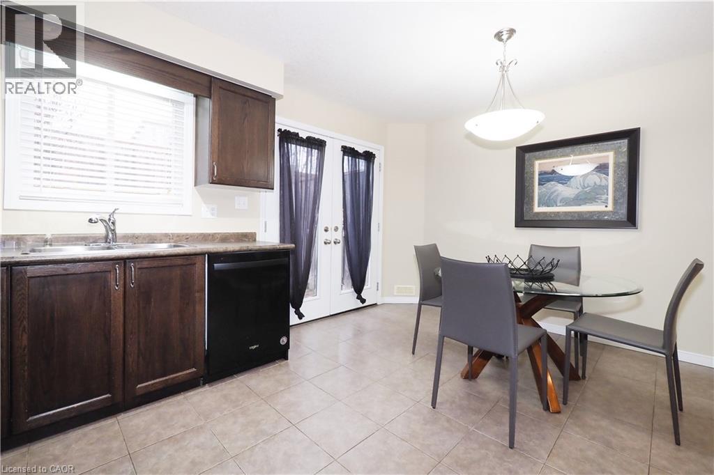 240 Westmeadow Drive Unit# 12b, Kitchener, Ontario  N2N 0A1 - Photo 14 - 40813507