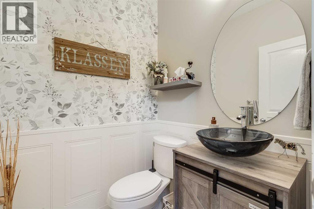 311 Reunion Green NW, Airdrie, Alberta  T4B 3W4 - Photo 12 - A2296062