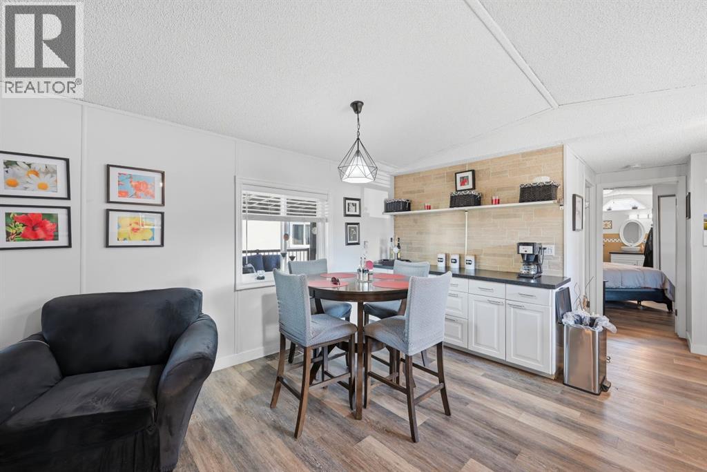 342 Burroughs Circle Ne, Calgary, Alberta  T1Y 6K3 - Photo 14 - A2296130