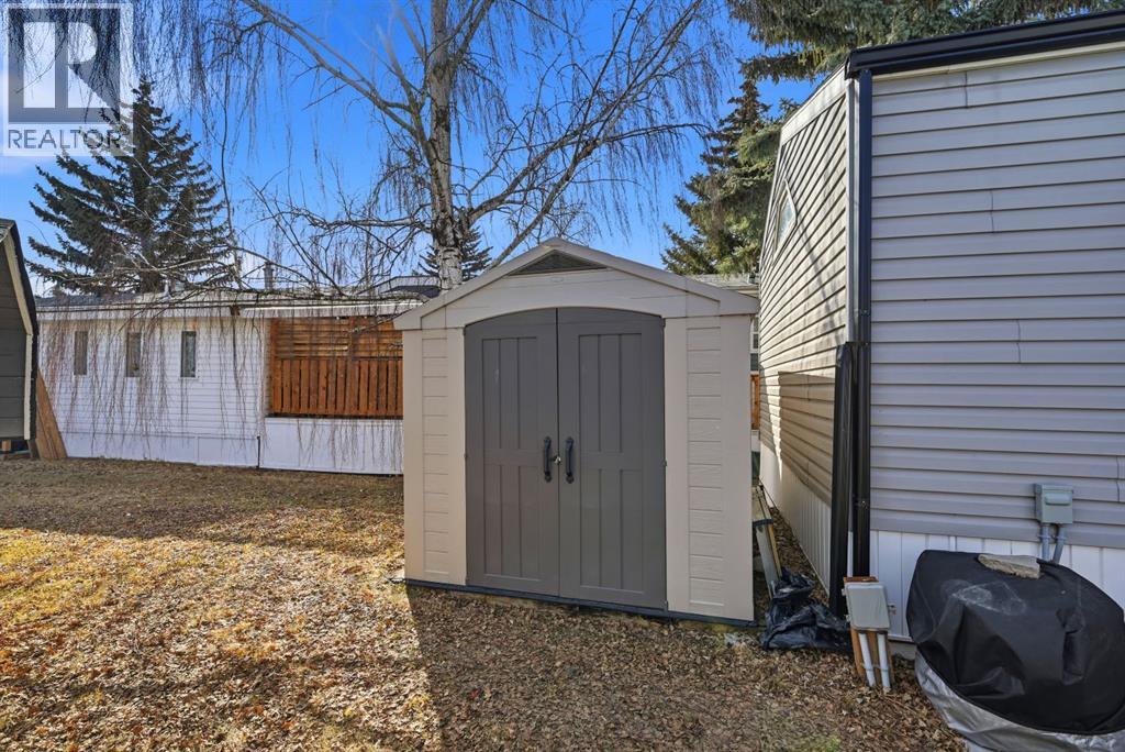 342 Burroughs Circle Ne, Calgary, Alberta  T1Y 6K3 - Photo 34 - A2296130