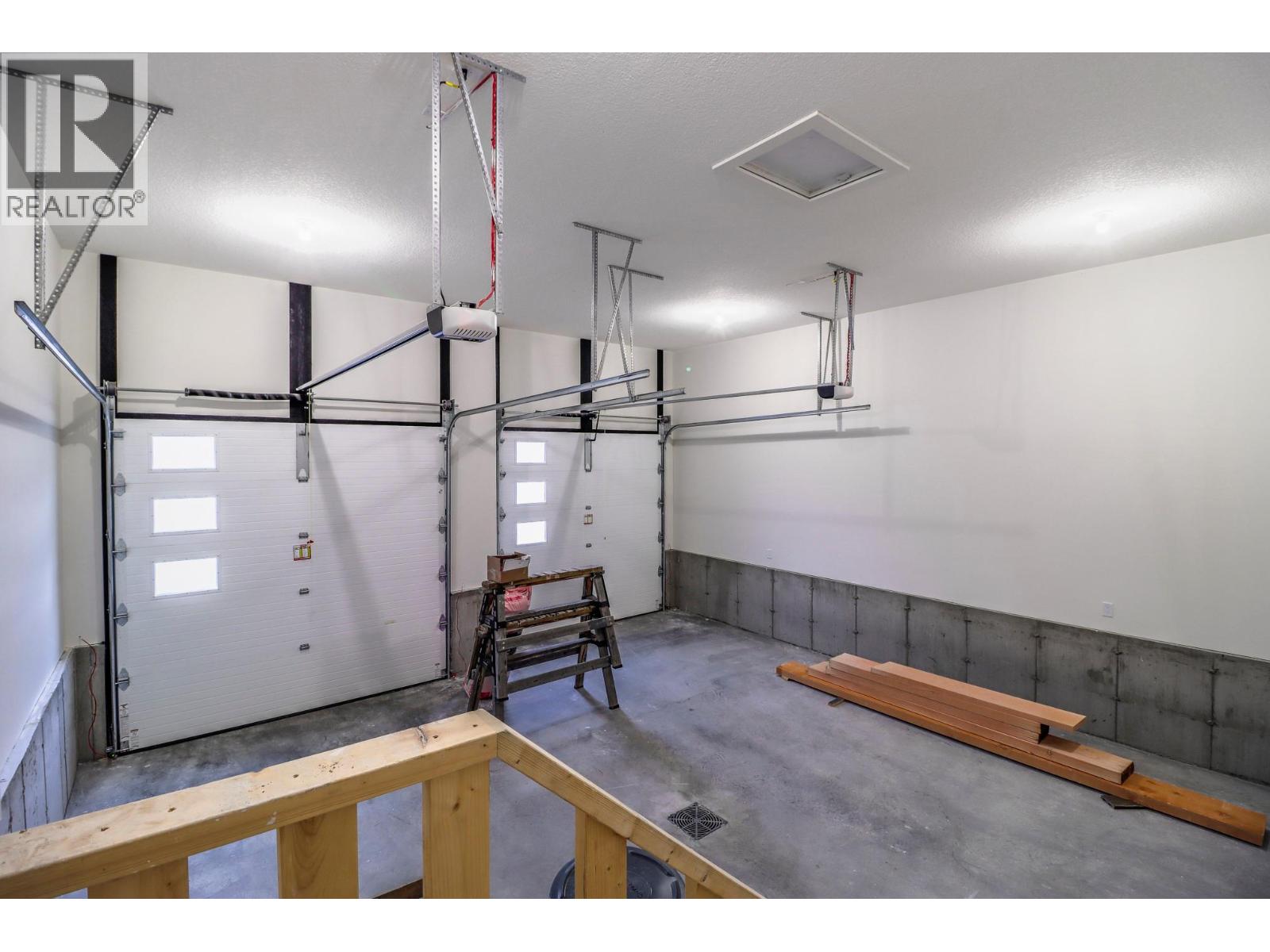 128 Shadow  Mountain Boulevard, Cranbrook, British Columbia  V1C 0C6 - Photo 24 - 10371051