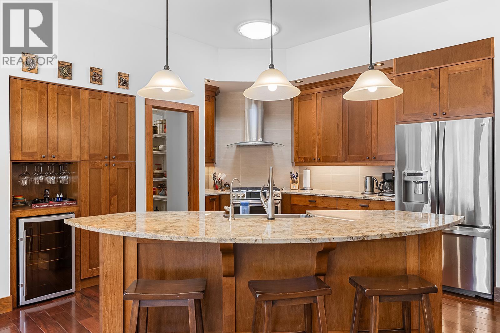 5962 Wolf Creek Road, Wasa, British Columbia  V0B 2K0 - Photo 13 - 10376423