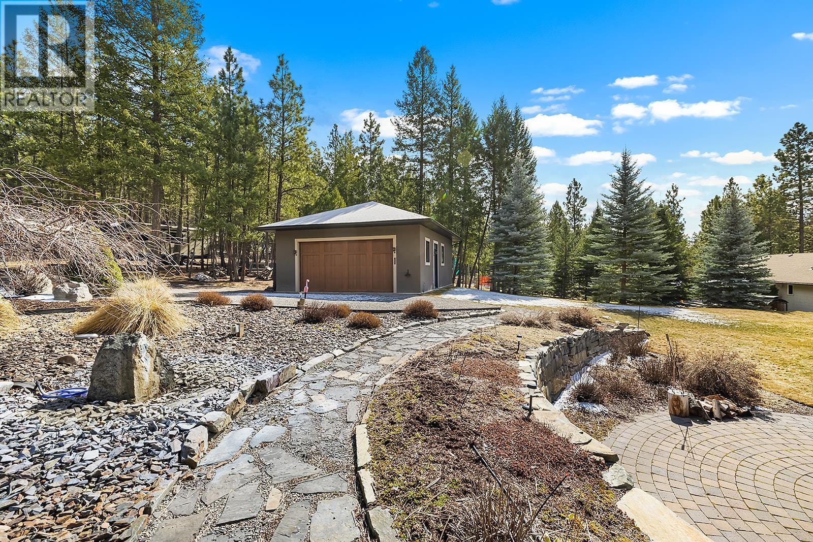 5962 Wolf Creek Road, Wasa, British Columbia  V0B 2K0 - Photo 41 - 10376423