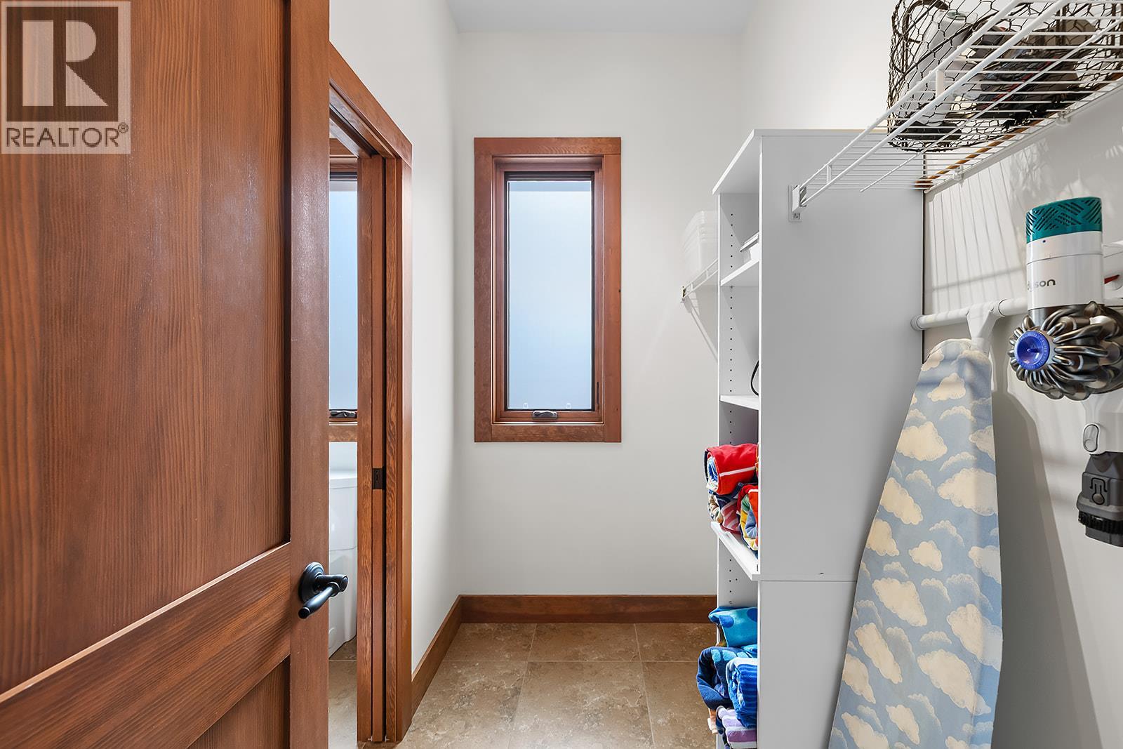 5962 Wolf Creek Road, Wasa, British Columbia  V0B 2K0 - Photo 27 - 10376423