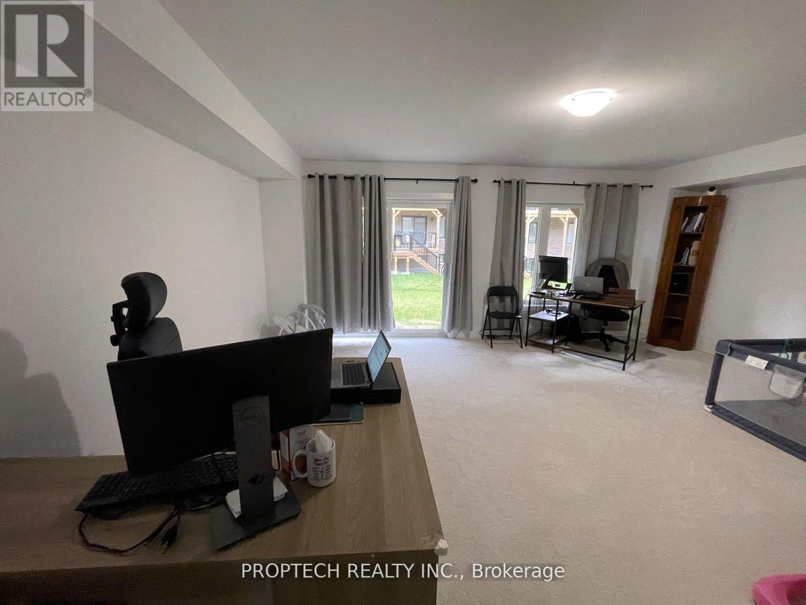 25 Gillivary Drive, Whitby, Ontario  L1P 0C9 - Photo 5 - E12905950