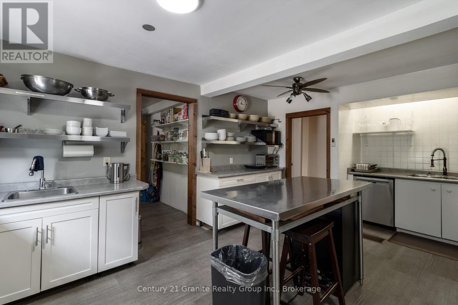 2029 Little Hawk Lake Road, Algonquin Highlands, Ontario  K0M 1S0 - Photo 13 - X12928426