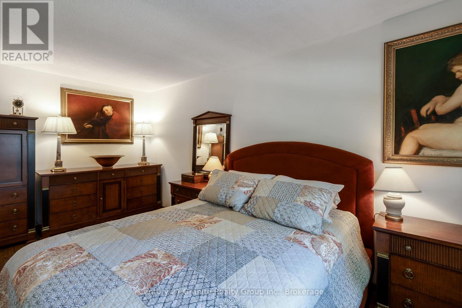 2029 Little Hawk Lake Road, Algonquin Highlands, Ontario  K0M 1S0 - Photo 26 - X12928426