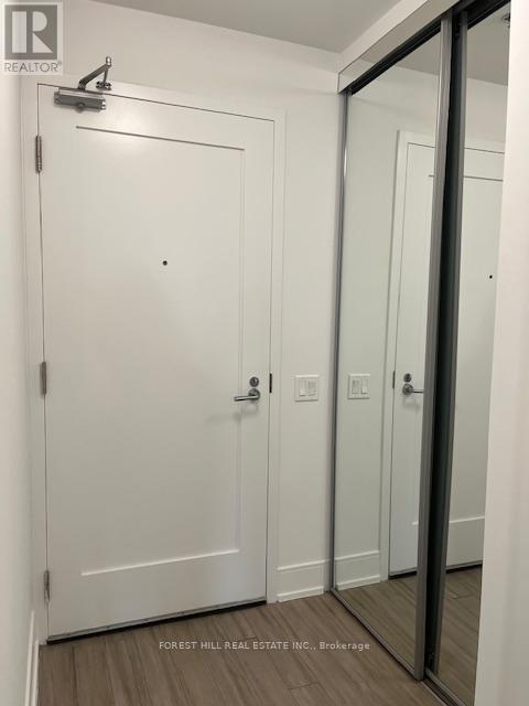 305 - 310 Tweedsmuir Avenue, Toronto, Ontario  M5P 2Y2 - Photo 4 - C12928266