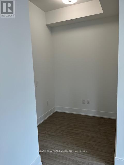 305 - 310 Tweedsmuir Avenue, Toronto, Ontario  M5P 2Y2 - Photo 7 - C12928266