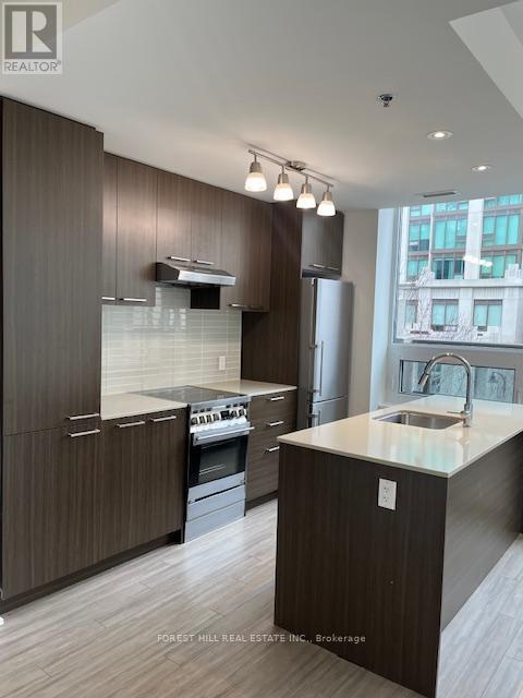 305 - 310 Tweedsmuir Avenue, Toronto, Ontario  M5P 2Y2 - Photo 9 - C12928266