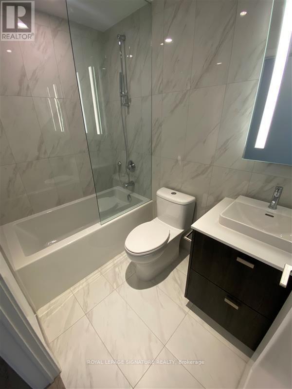 1014 - 470 Front Street W, Toronto, Ontario  M5V 0V6 - Photo 2 - C12928312