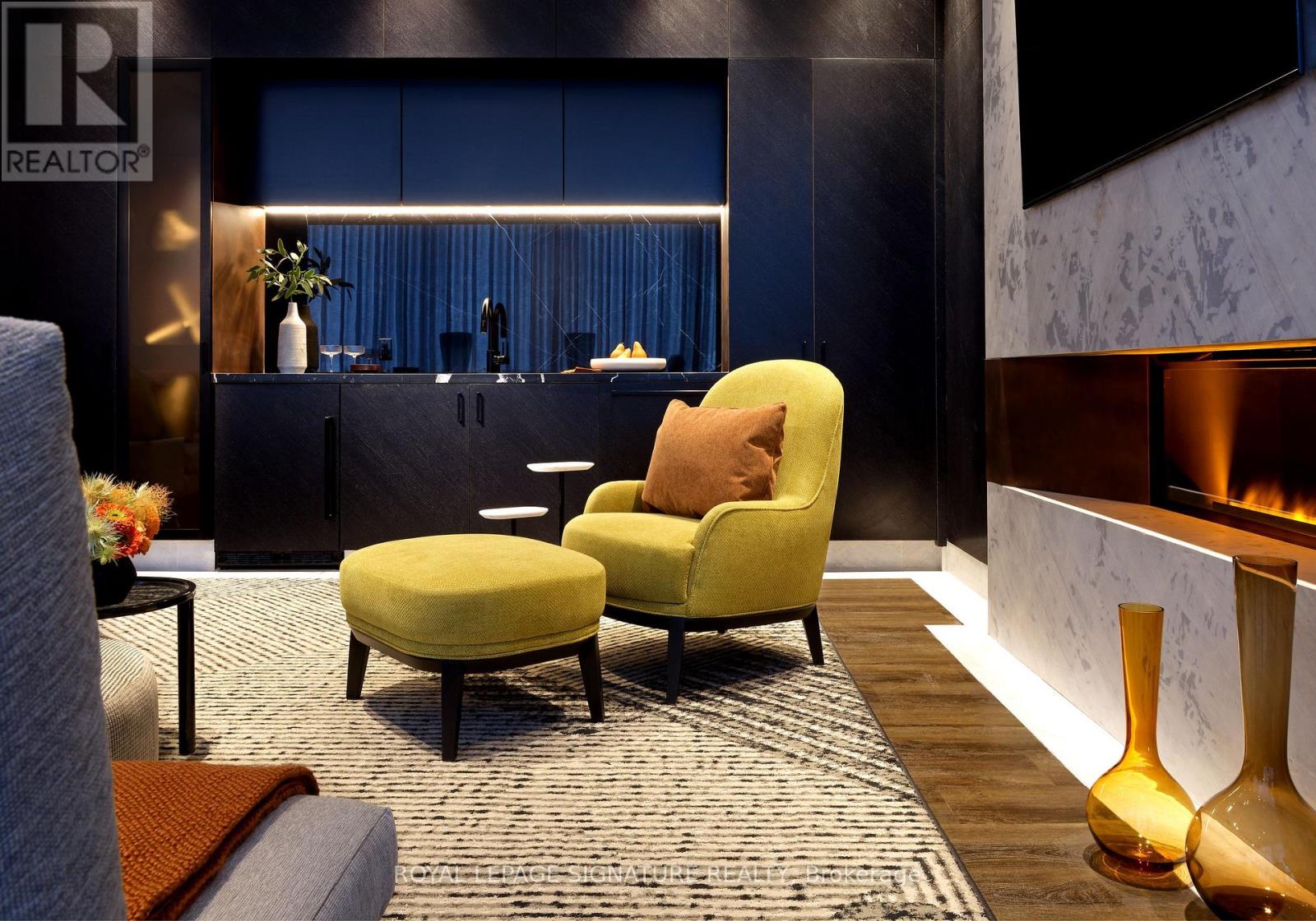 1014 - 470 Front Street W, Toronto, Ontario  M5V 0V6 - Photo 21 - C12928312