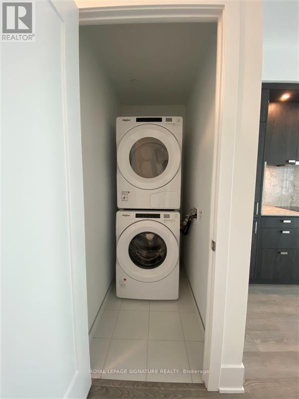 1014 - 470 Front Street W, Toronto, Ontario  M5V 0V6 - Photo 4 - C12928312