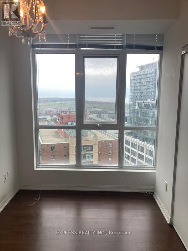 1701 - 21 Grand Magazine Street, Toronto, Ontario  M5V 1B5 - Photo 10 - C12928400