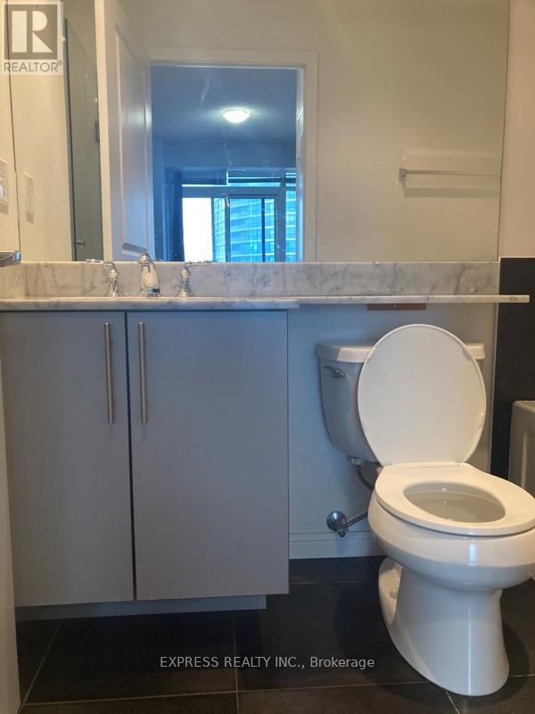 1701 - 21 Grand Magazine Street, Toronto, Ontario  M5V 1B5 - Photo 8 - C12928400