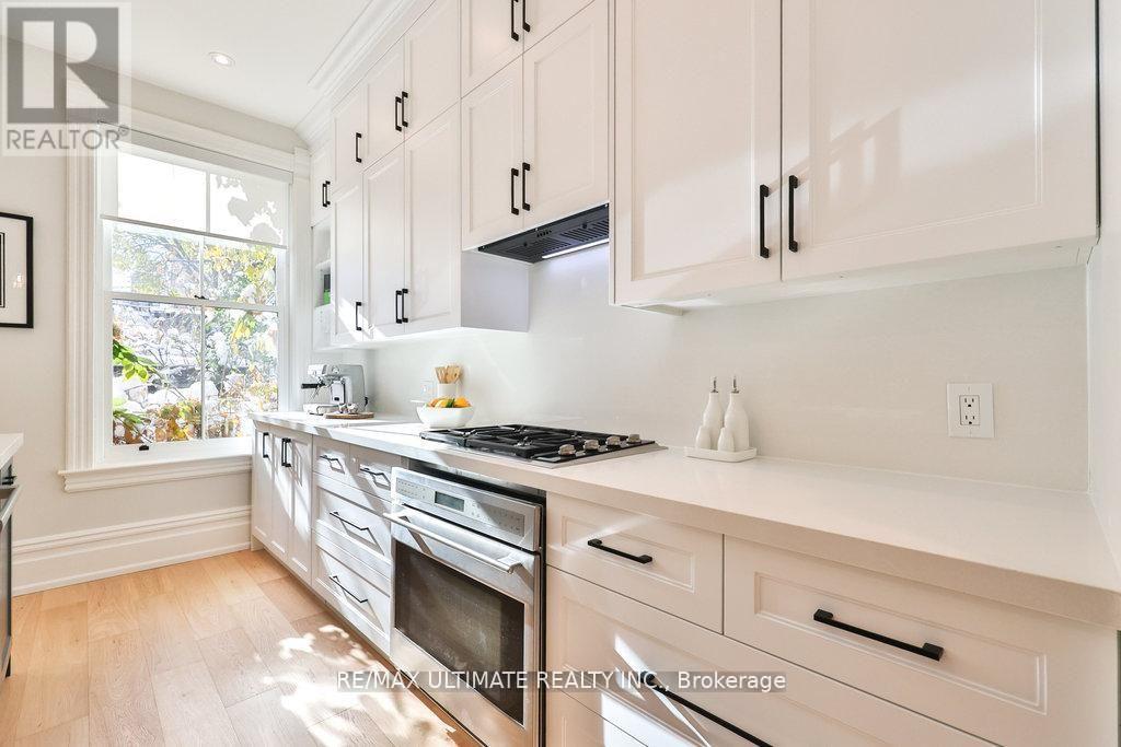 39 Macpherson Avenue, Toronto, Ontario  M5R 1W7 - Photo 14 - C12928422