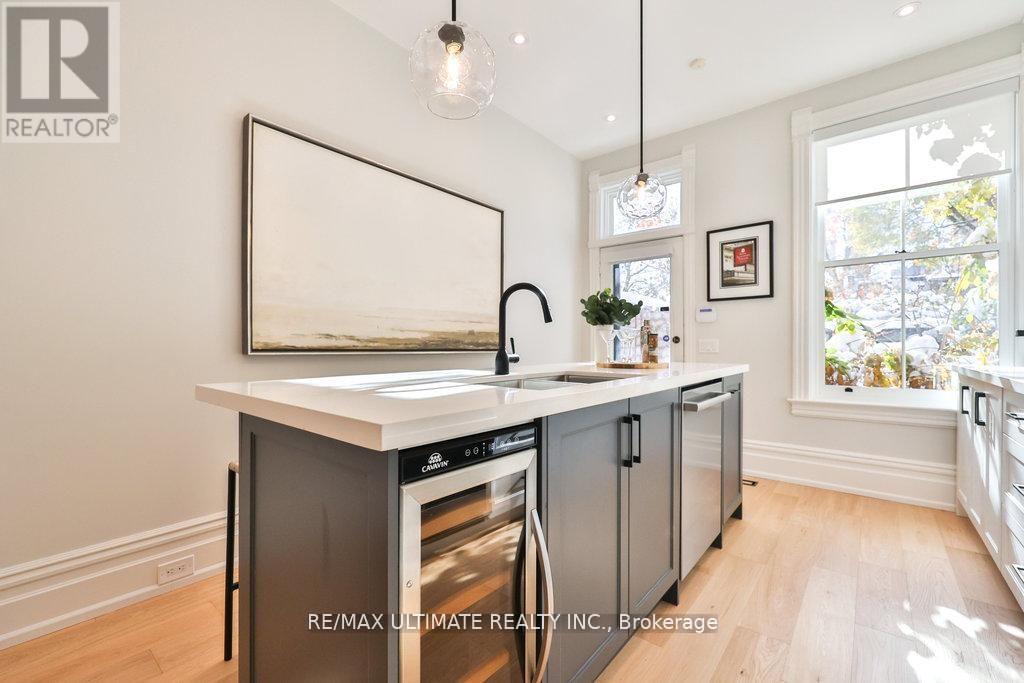 39 Macpherson Avenue, Toronto, Ontario  M5R 1W7 - Photo 15 - C12928422