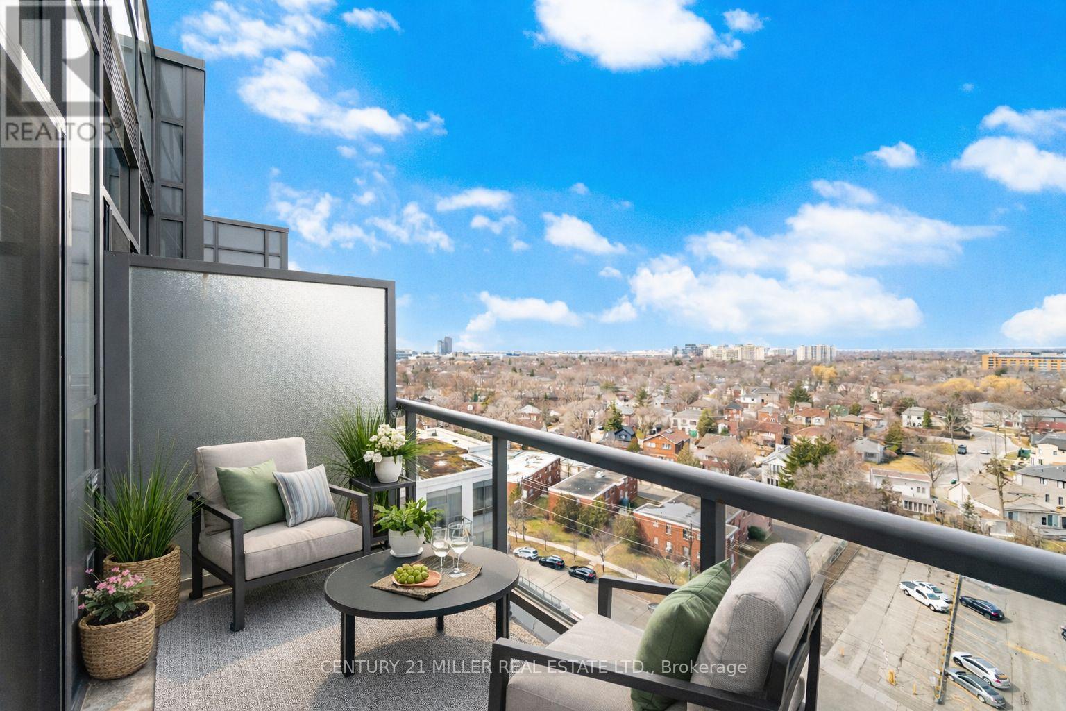 Ph08 - 35 Saranac Boulevard, Toronto (Englemount-Lawrence), Ontario  M6A 2G4 - Photo 13 - C12928566