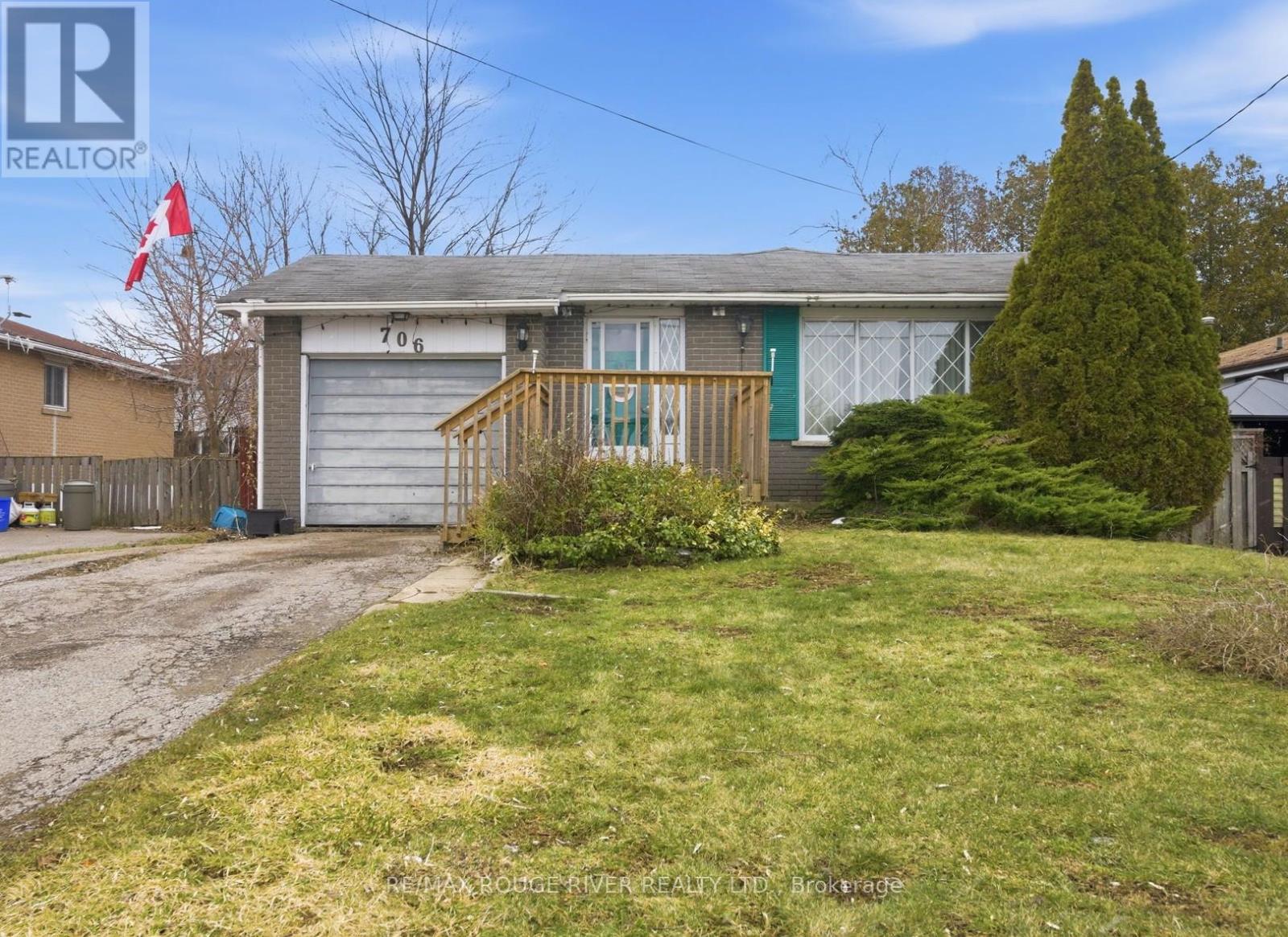 706 LEASIDE STREET, Pickering, Ontario