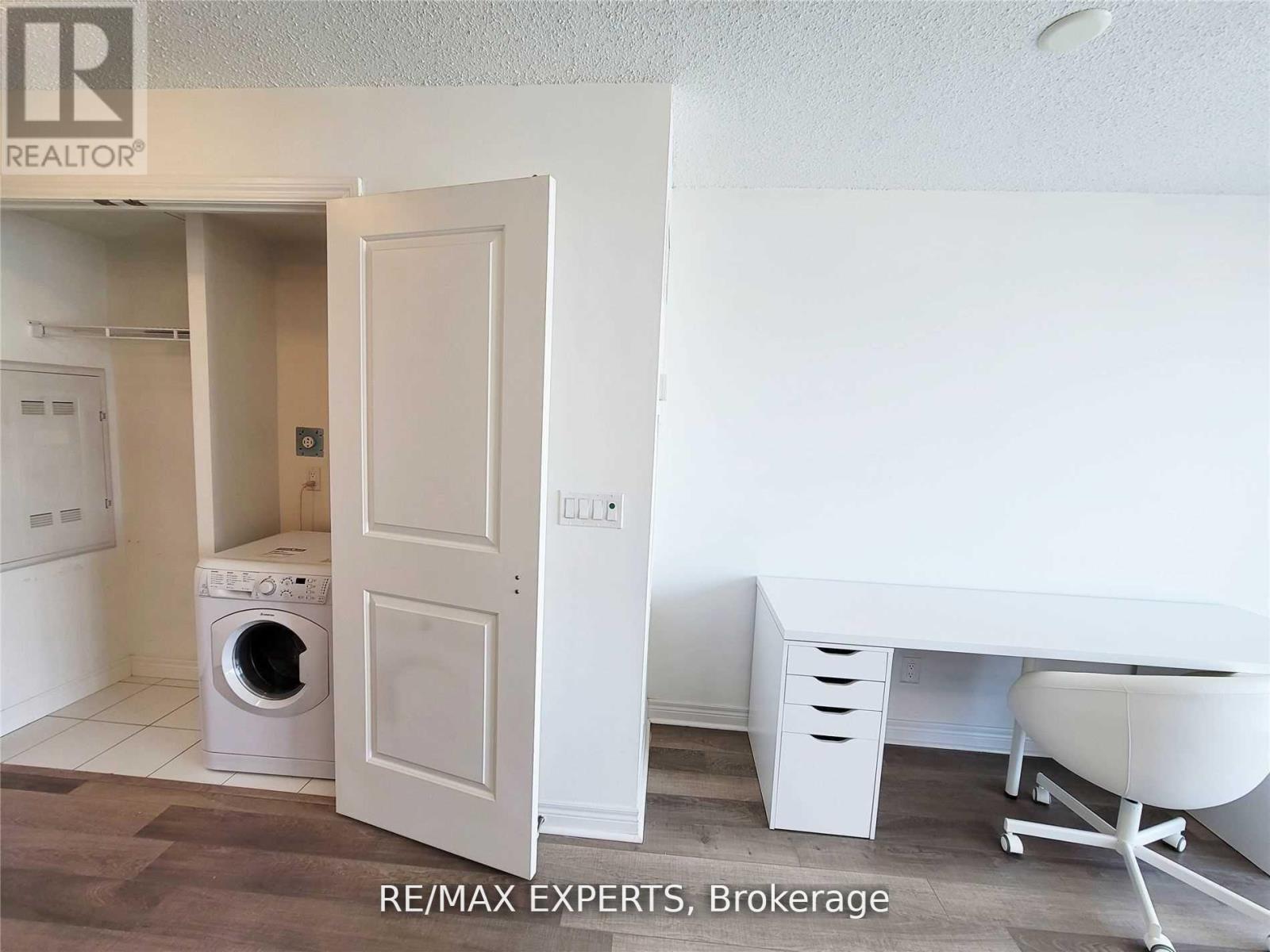 3805 - 50 Town Centre Court, Toronto, Ontario  M1P 0A9 - Photo 9 - E12928518