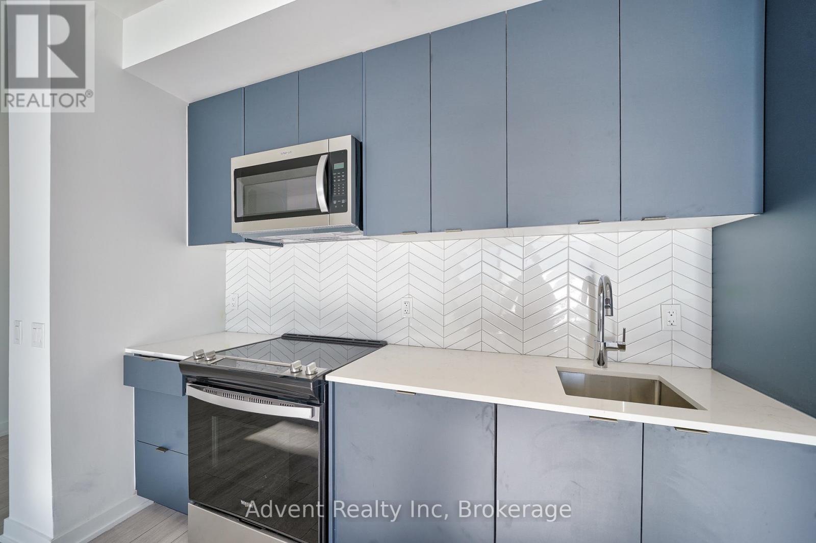 Ph1803 - 1606 Charles Street, Whitby, Ontario  L1N 0P1 - Photo 12 - E12928544