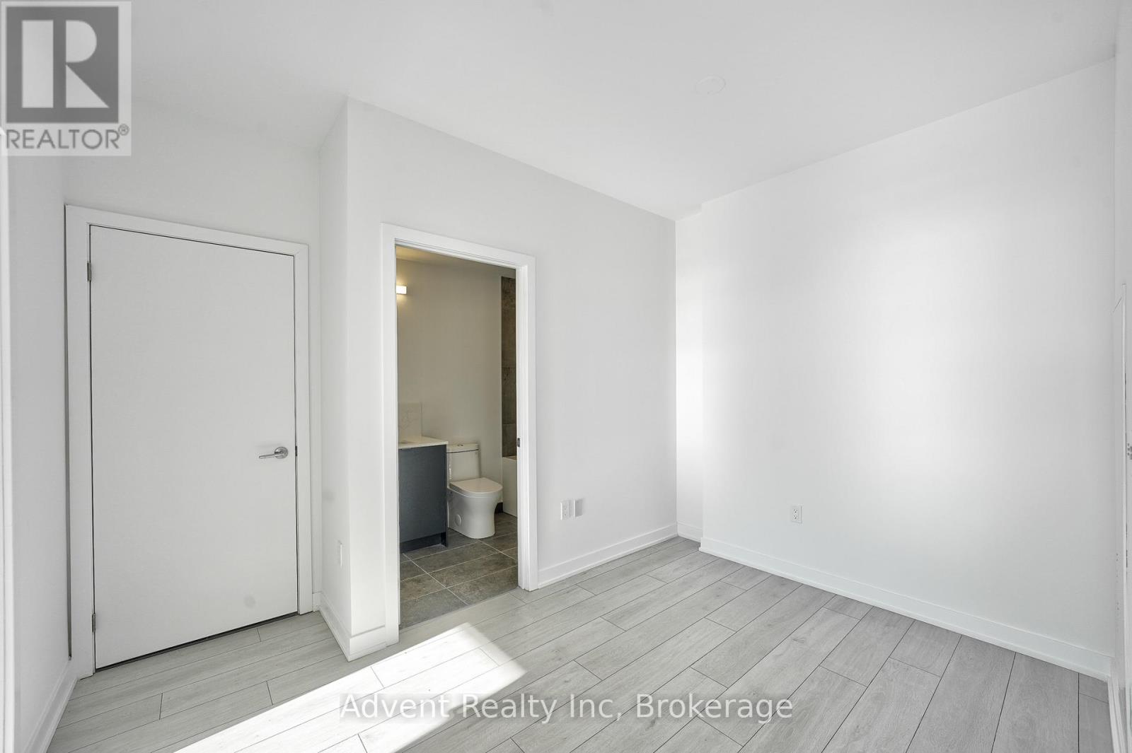 Ph1803 - 1606 Charles Street, Whitby, Ontario  L1N 0P1 - Photo 23 - E12928544