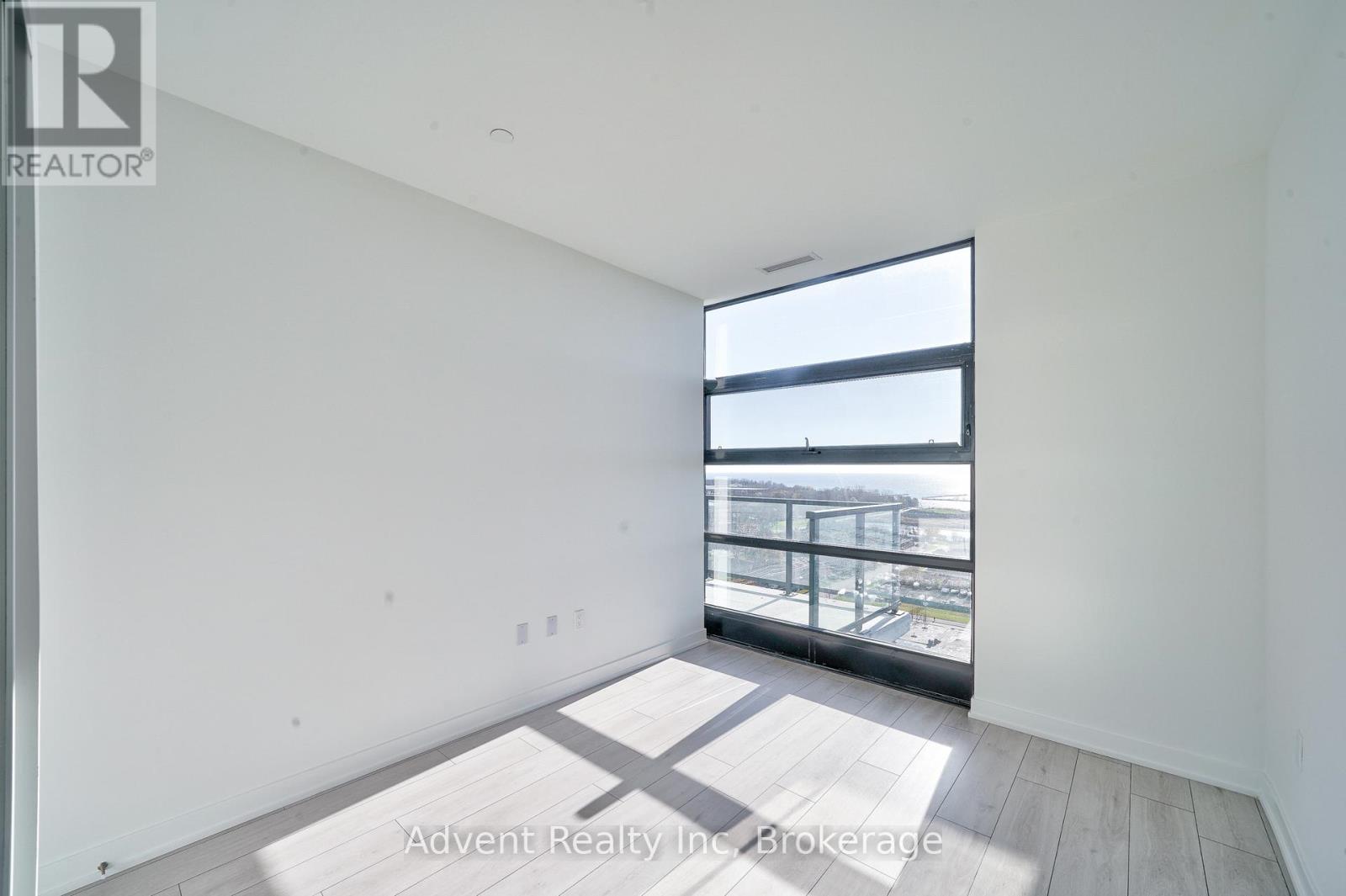 Ph1803 - 1606 Charles Street, Whitby, Ontario  L1N 0P1 - Photo 31 - E12928544