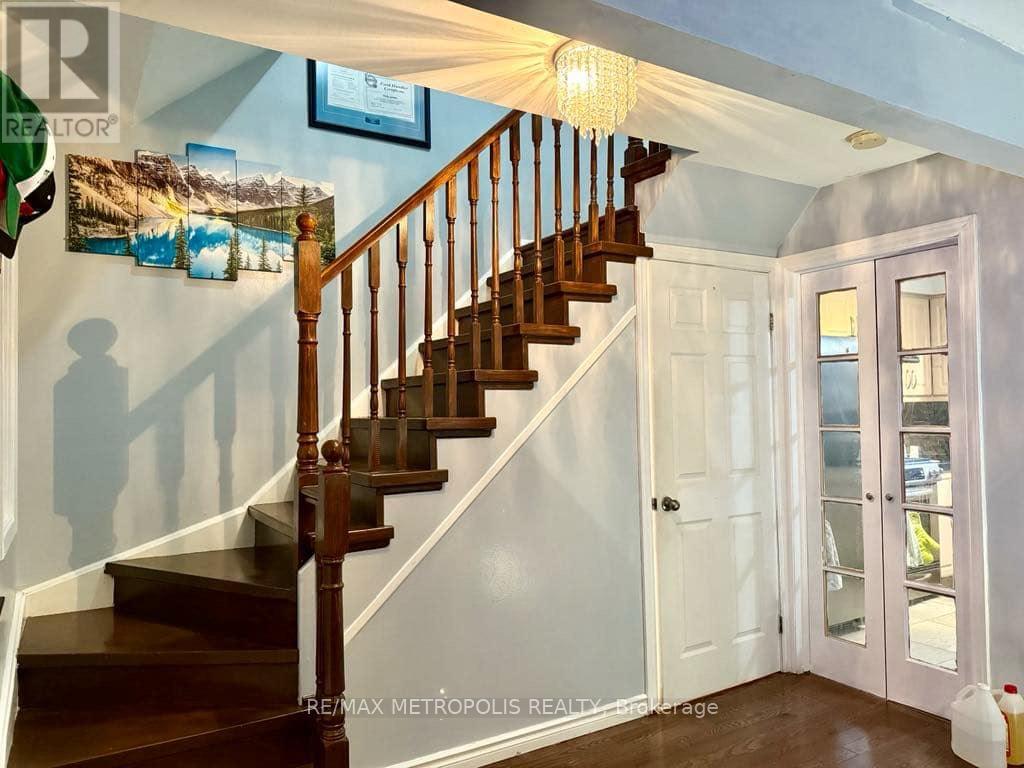 4 Shepmore Terrace, Toronto, Ontario  M1B 3H4 - Photo 12 - E12928588