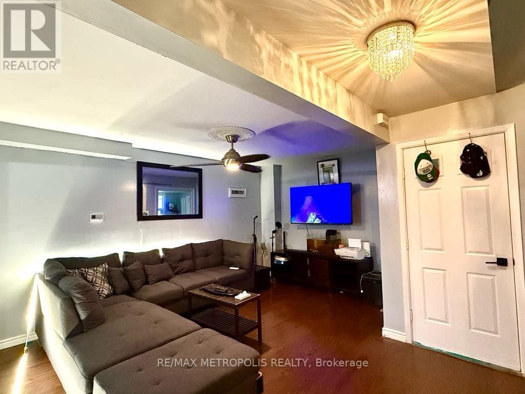 4 Shepmore Terrace, Toronto, Ontario  M1B 3H4 - Photo 15 - E12928588