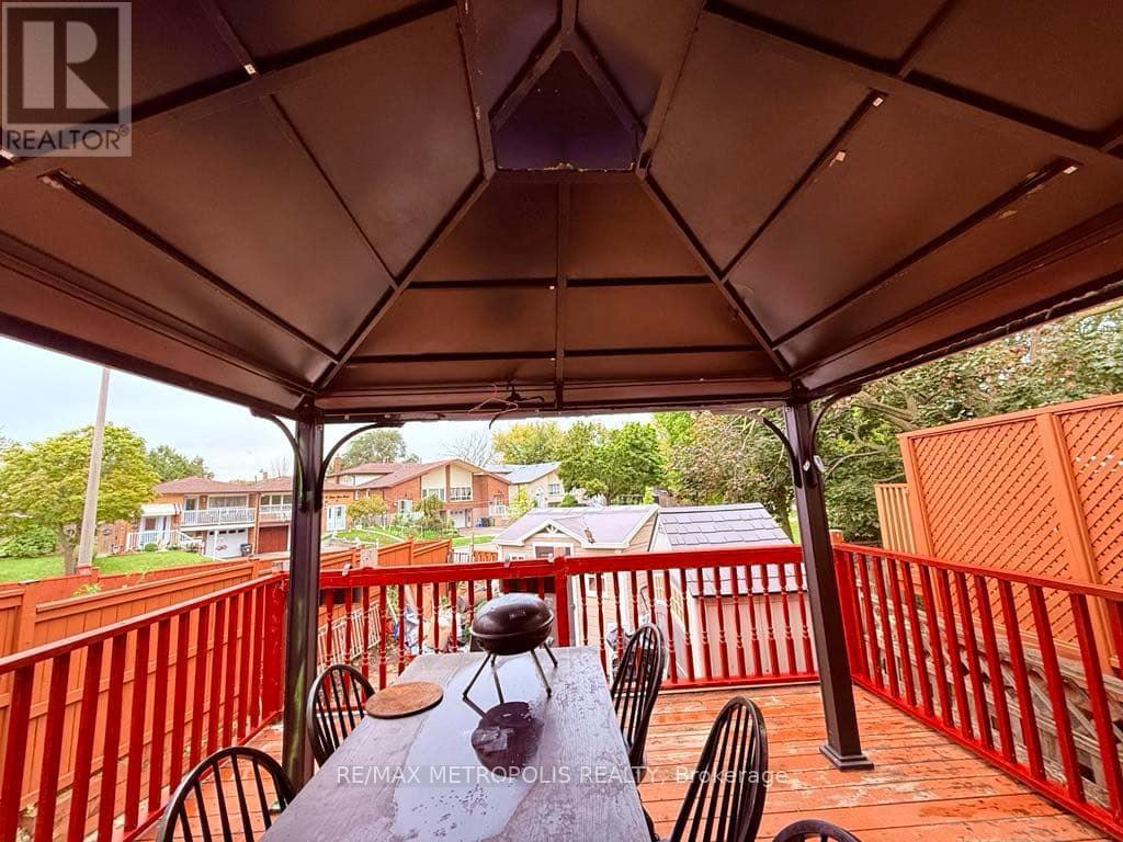 4 Shepmore Terrace, Toronto, Ontario  M1B 3H4 - Photo 7 - E12928588