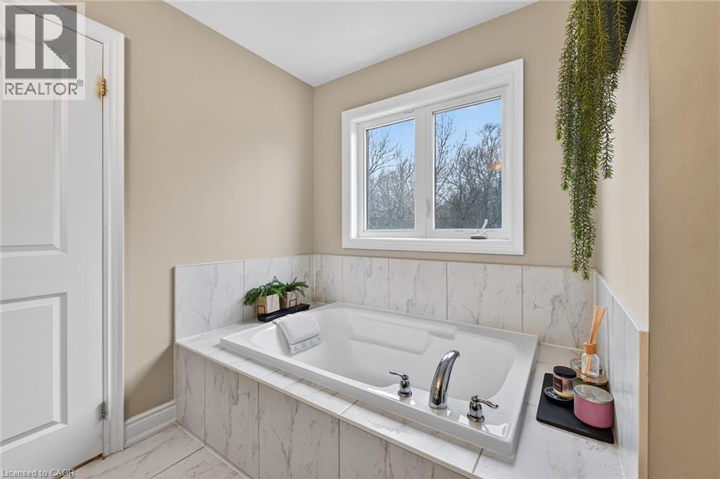 7809 Hackberry Trail E, Niagara Falls, Ontario  L2H 3R5 - Photo 28 - 40815525