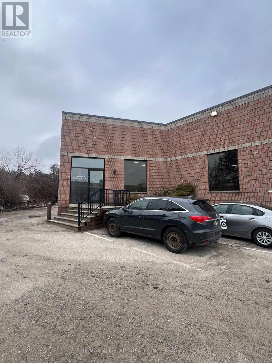 6 - 14 GORMLEY INDUSTRIAL AVENUE, Whitchurch-Stouffville, Ontario
