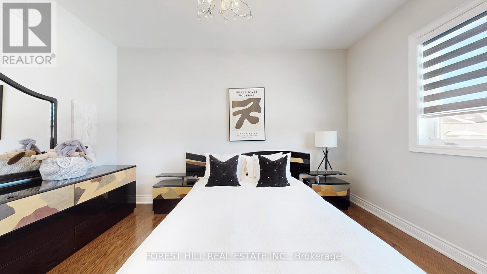 144 Battaglini Avenue, Richmond Hill, Ontario  L4C 0L1 - Photo 25 - N12928306