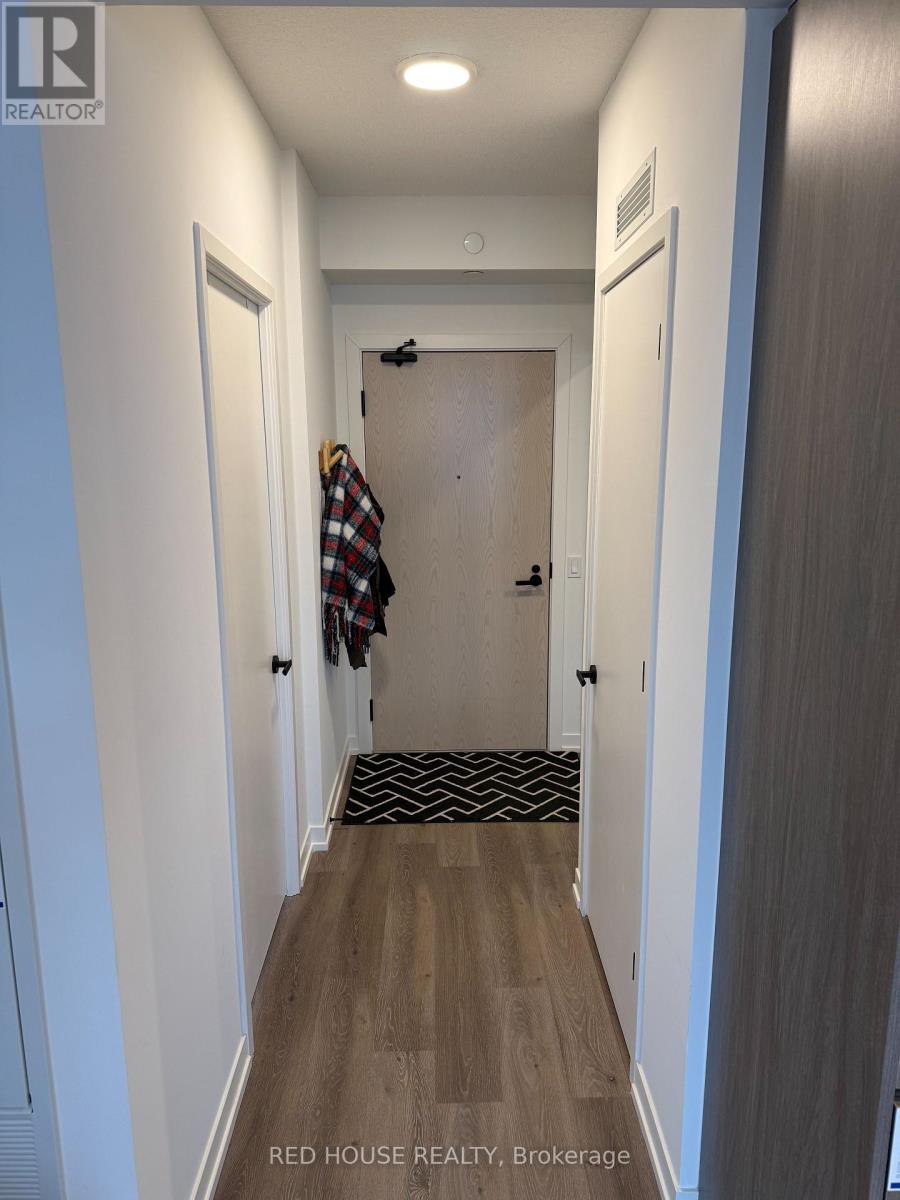 4503 - 28 Interchange Way, Vaughan, Ontario  L4K 0P8 - Photo 6 - N12928348