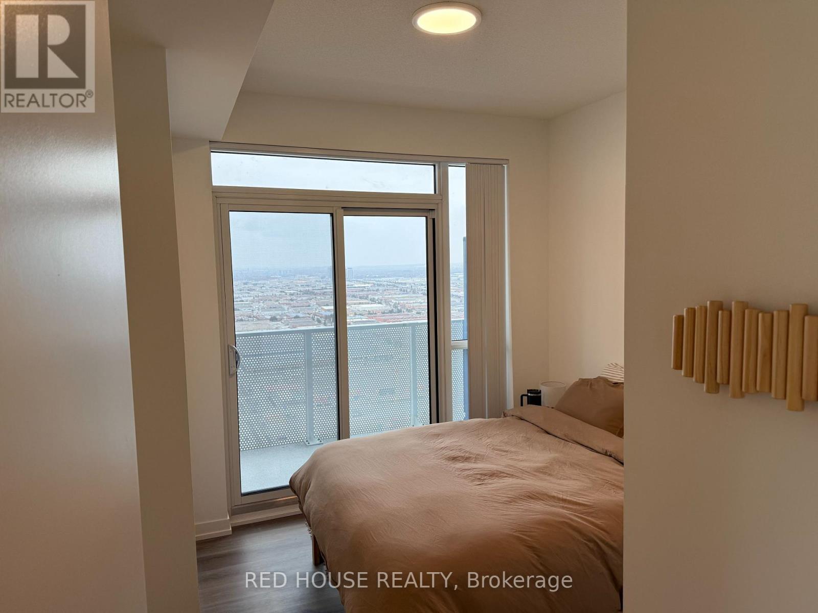 4503 - 28 Interchange Way, Vaughan, Ontario  L4K 0P8 - Photo 7 - N12928348