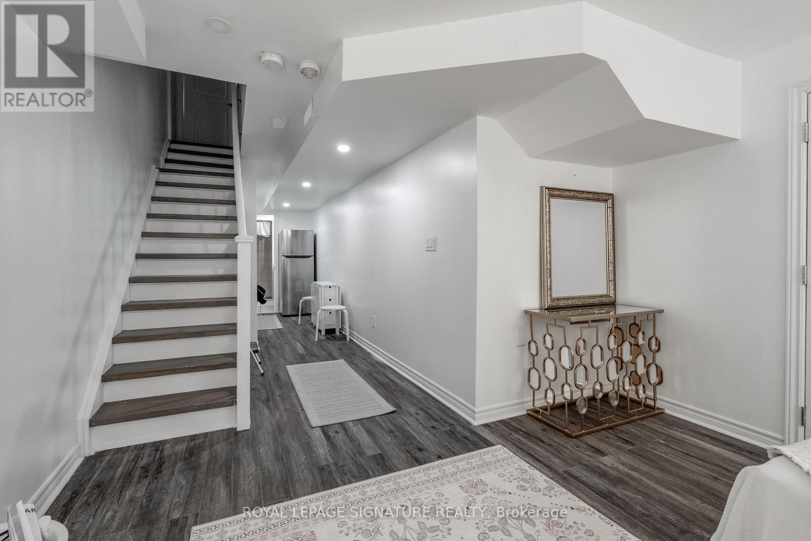 14 Queen Mary Court, Vaughan, Ontario L4L 0H9 - Photo 33 - N12928396