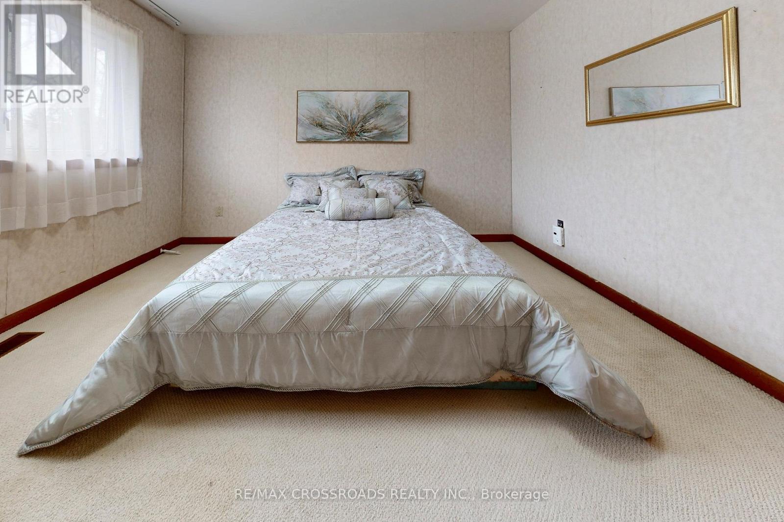 188 Maple Avenue, Richmond Hill, Ontario  L4C 2J1 - Photo 12 - N12928464