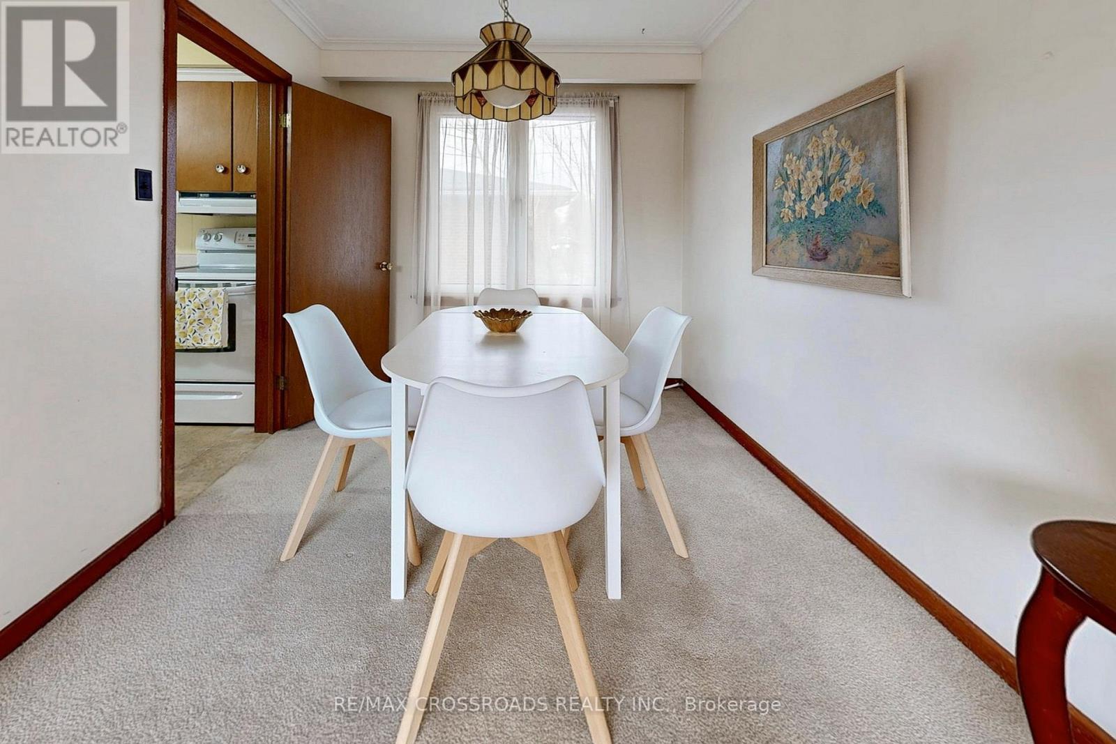 188 Maple Avenue, Richmond Hill, Ontario  L4C 2J1 - Photo 9 - N12928464