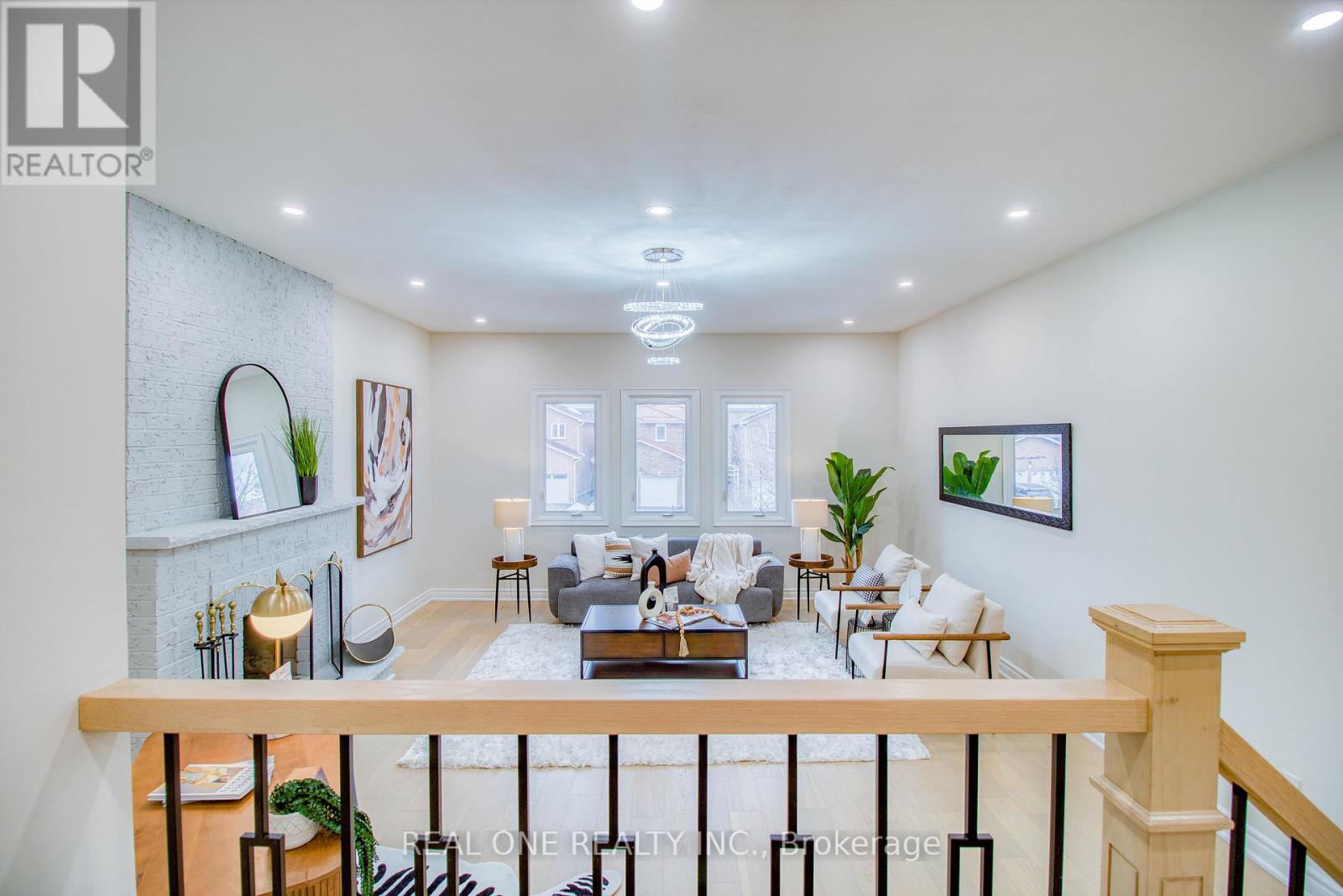 32 Charlton Avenue, Vaughan, Ontario  L4J 6W3 - Photo 29 - N12928536