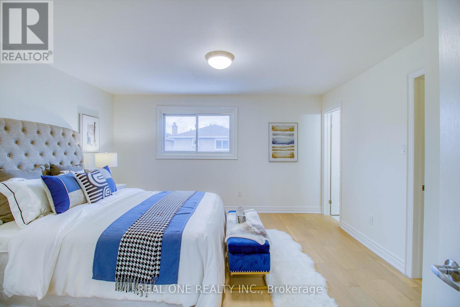 32 Charlton Avenue, Vaughan, Ontario  L4J 6W3 - Photo 34 - N12928536