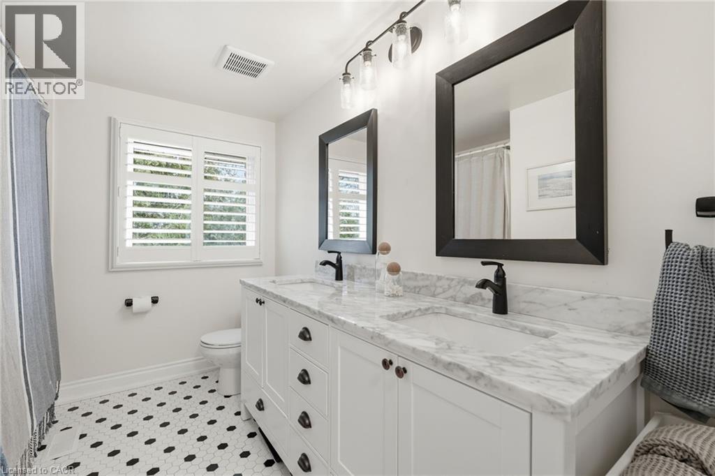 227 Walden Drive, Burlington, Ontario  L7N 2A7 - Photo 10 - 40813858