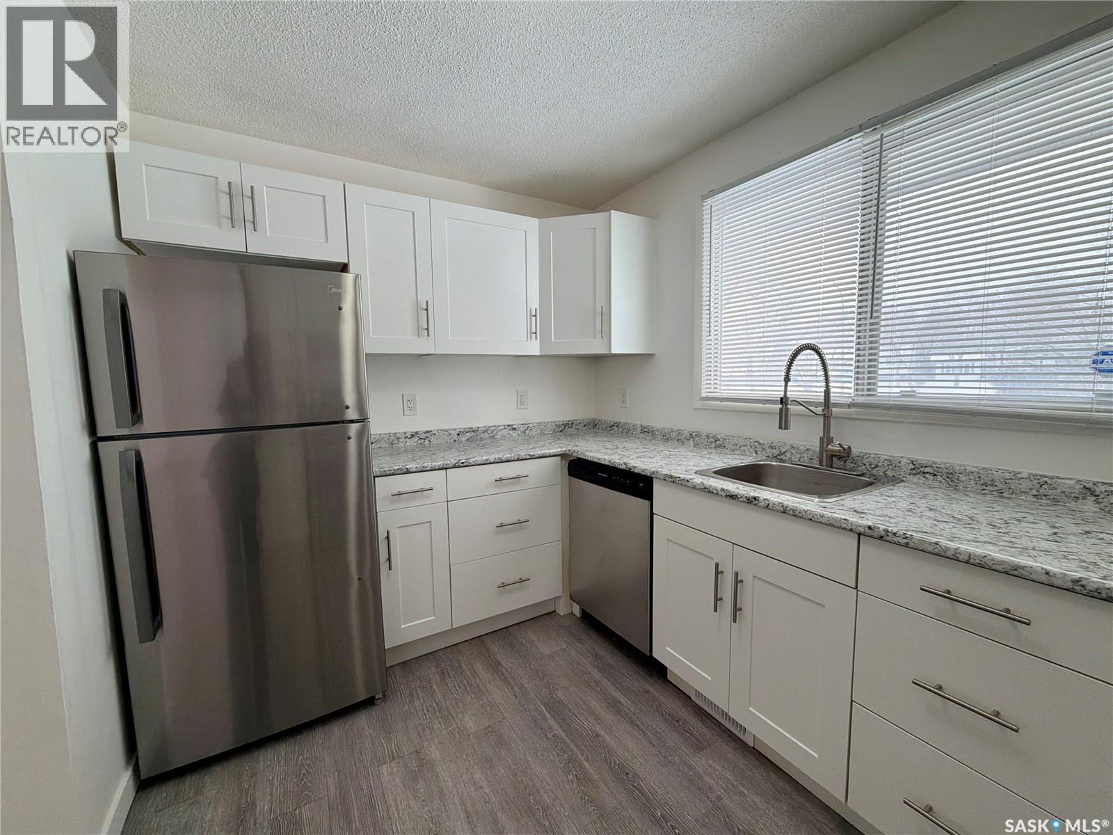 819 Broad Street N, Regina, Saskatchewan  S4R 6C7 - Photo 11 - SK031420