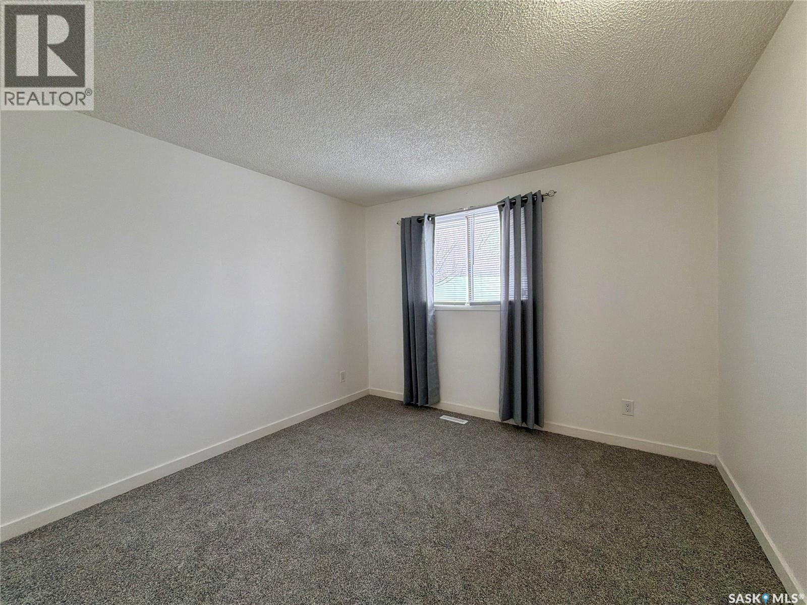 819 Broad Street N, Regina, Saskatchewan  S4R 6C7 - Photo 14 - SK031420