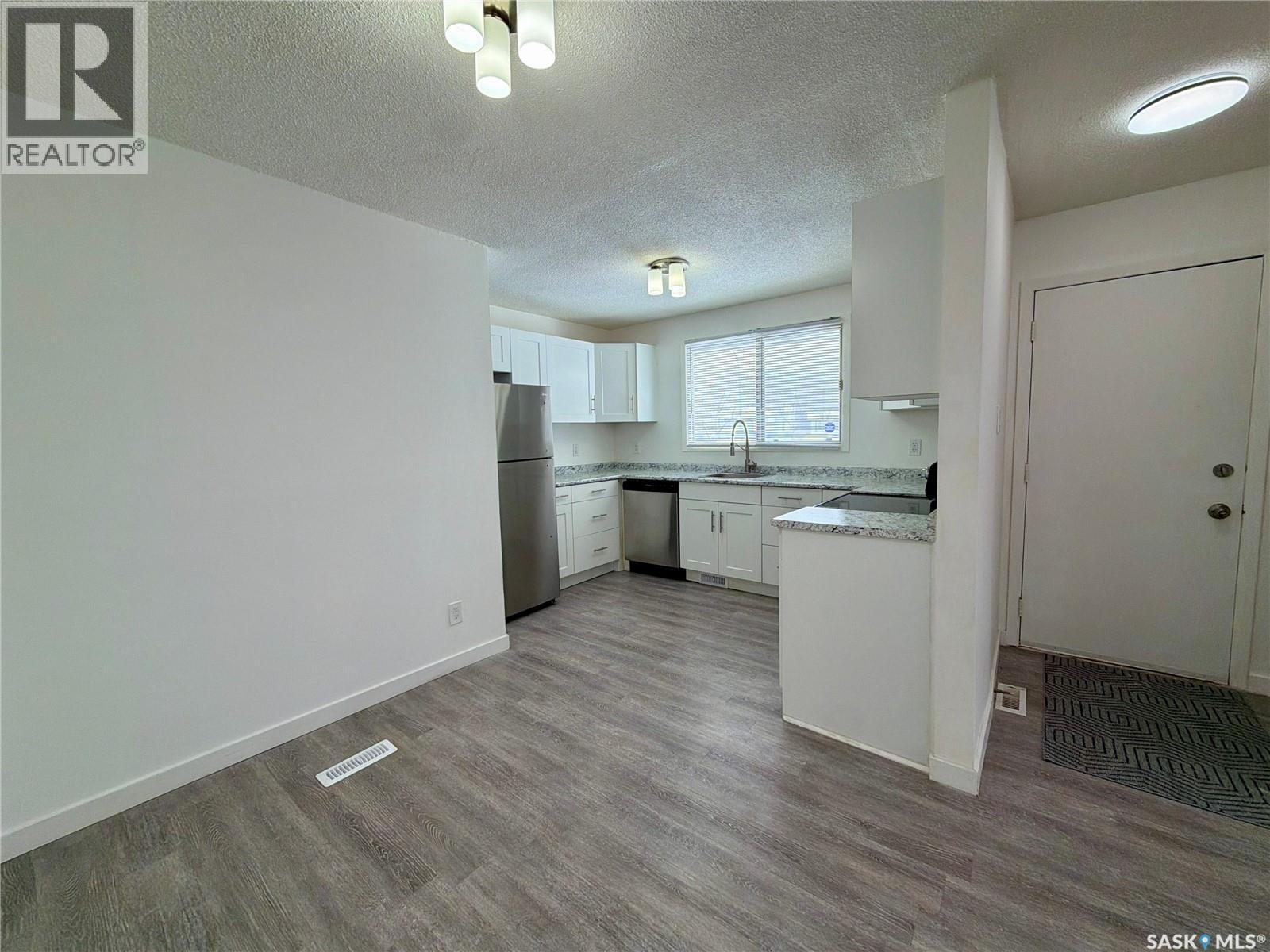 819 Broad Street N, Regina, Saskatchewan  S4R 6C7 - Photo 7 - SK031420