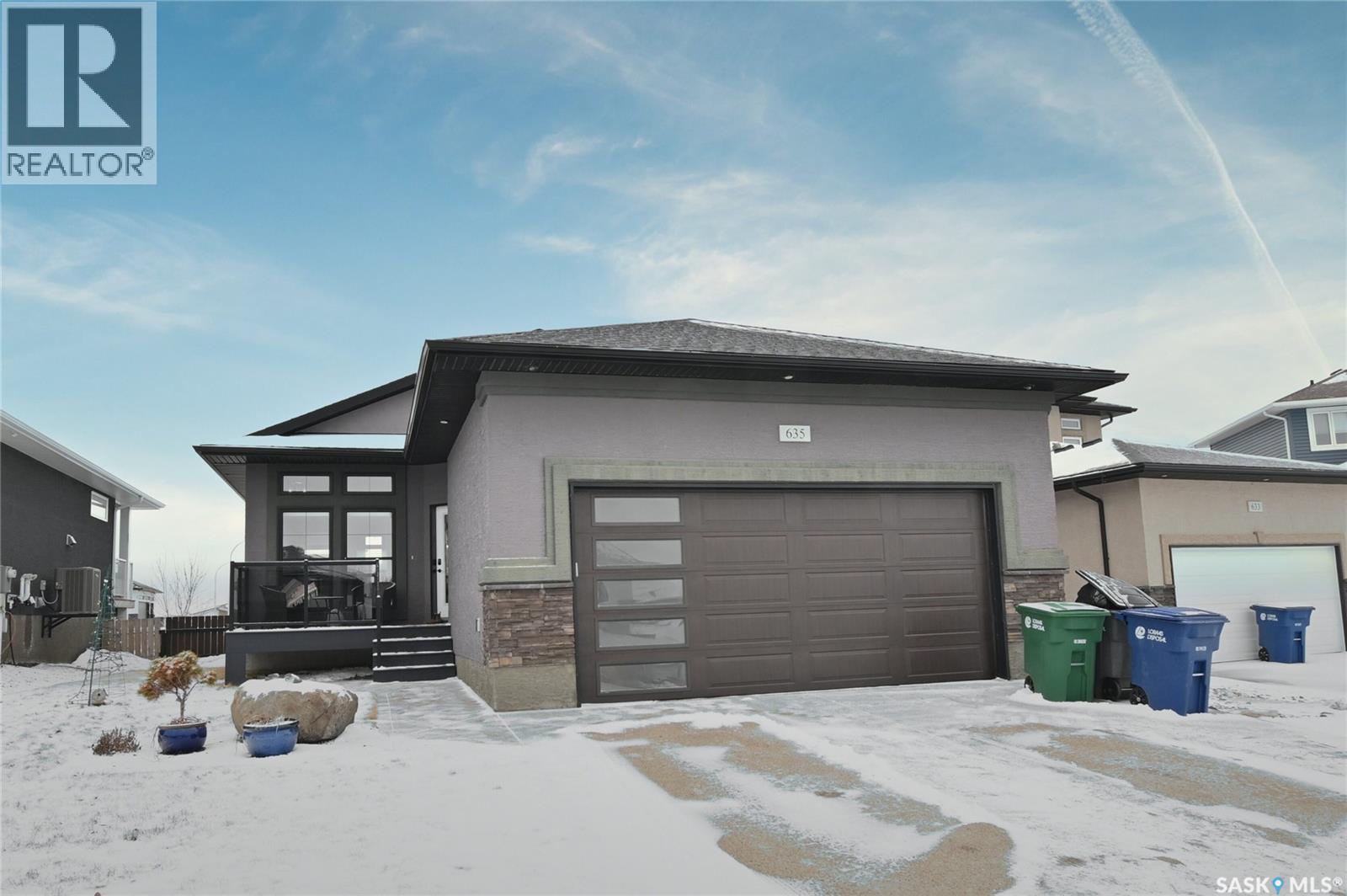 635 Aspen CRESCENT, Pilot Butte, Saskatchewan