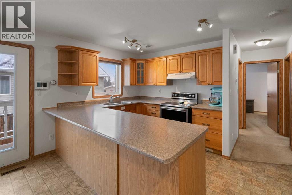 6801 39 Avenueclose W, Camrose, Alberta  T4V 5A8 - Photo 15 - A2295504