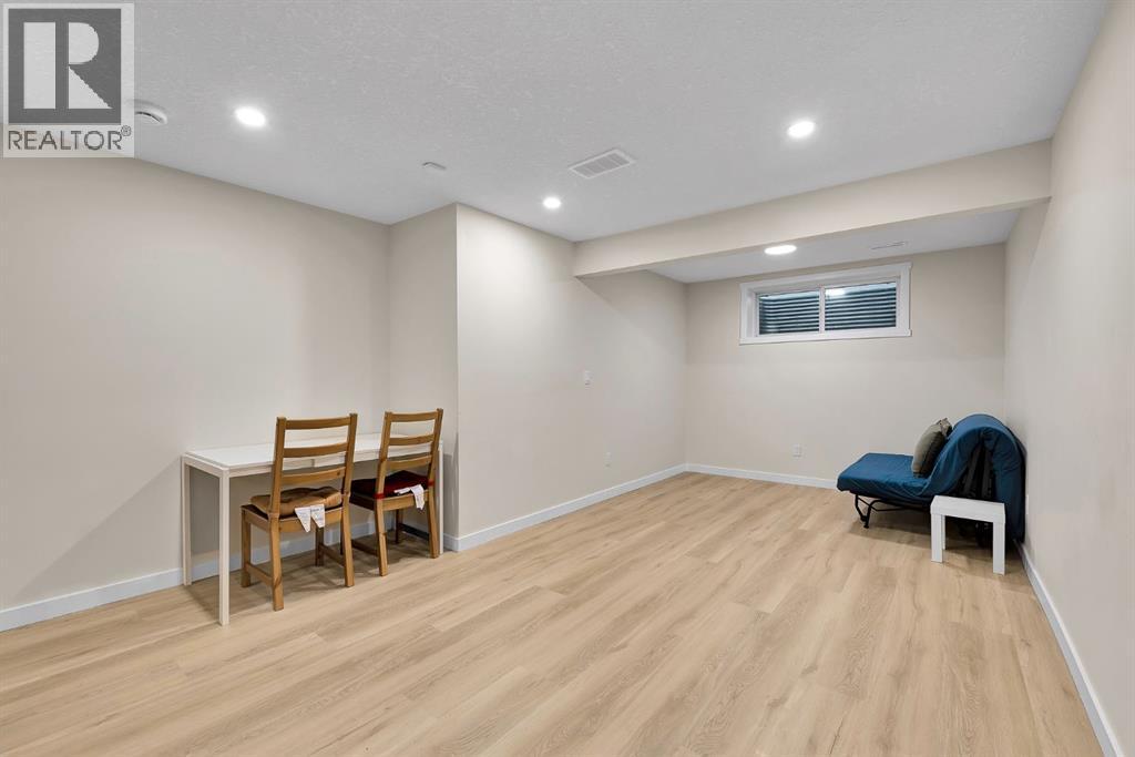 177 Cougar Ridge Close Sw, Calgary, Alberta  T3H 0V4 - Photo 29 - A2292847