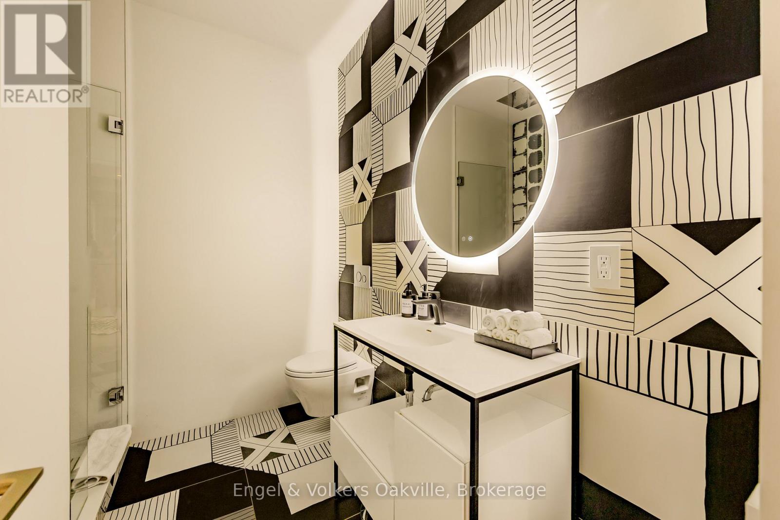 1516 Duncan Road, Oakville, Ontario  L6J 2R3 - Photo 36 - W12891234